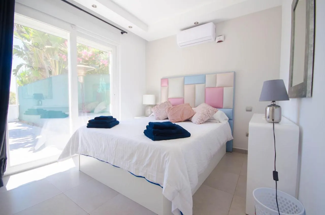 Villa De La Popa Estepona