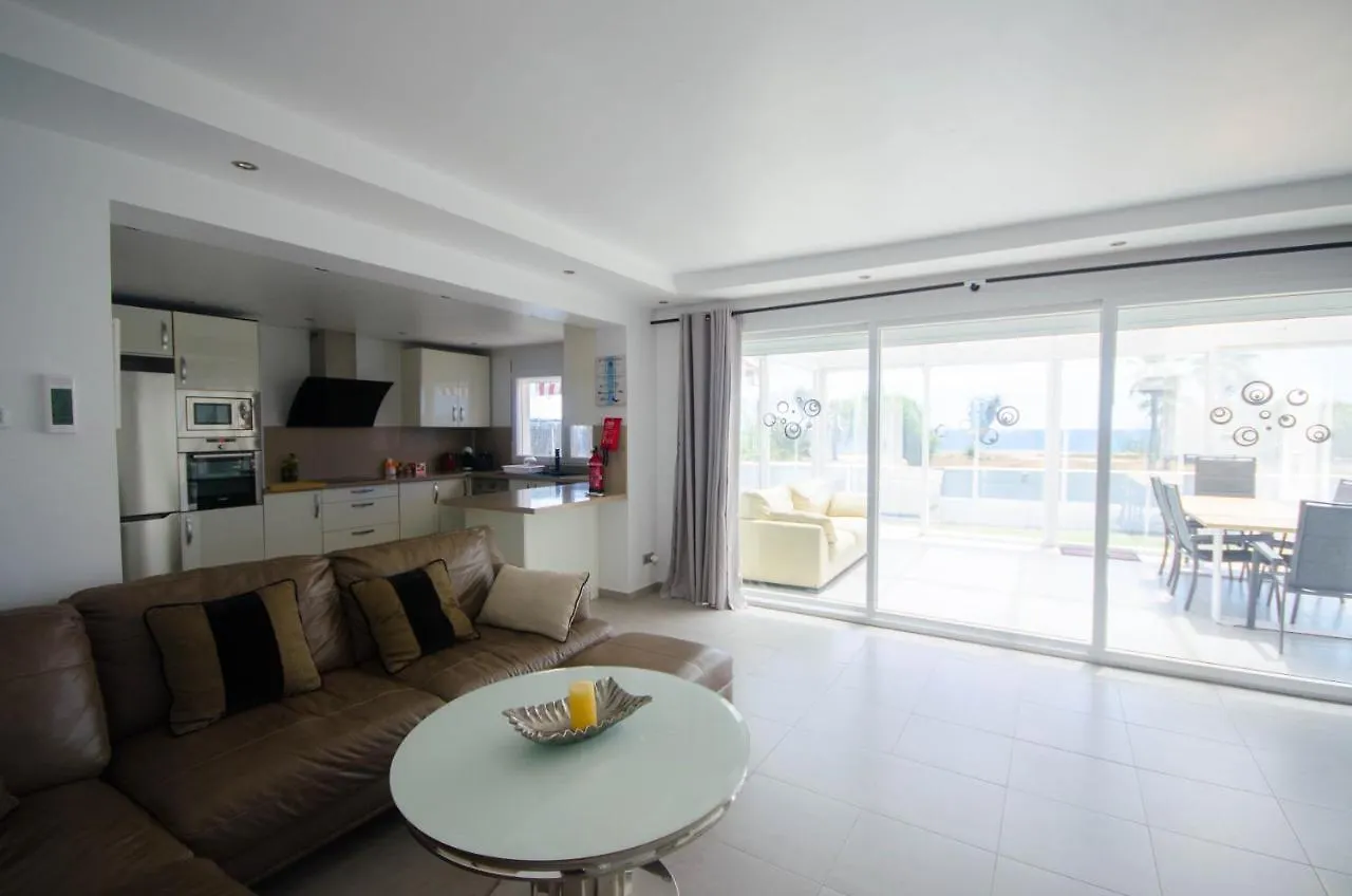 Villa De La Popa Estepona