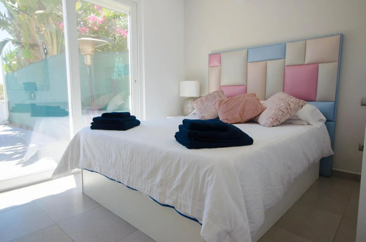 Villa De La Popa Estepona